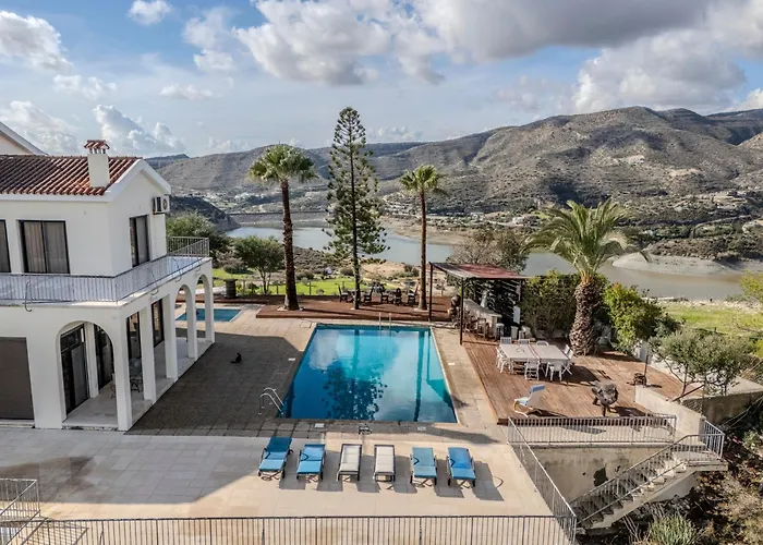 Great Property - Amazing Views