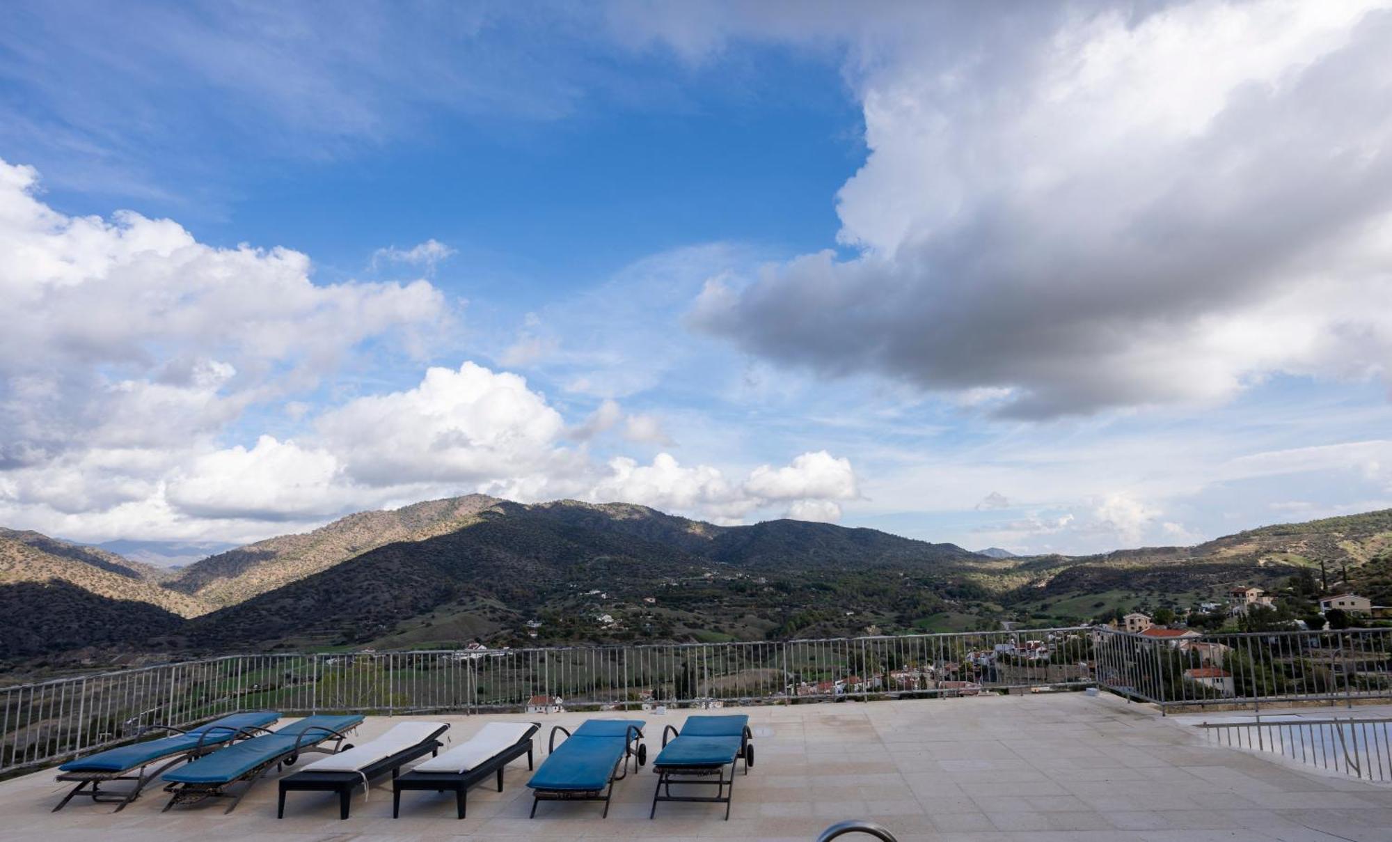 Great - Amazing Views Villa Limassol